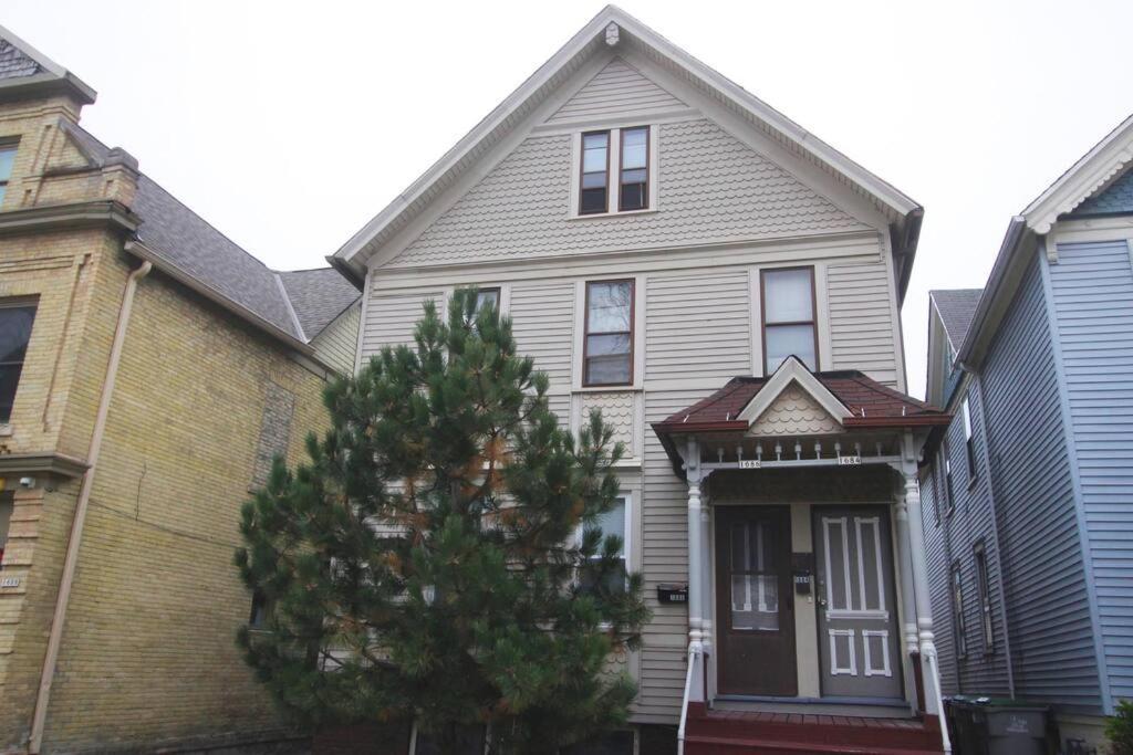 Renovated Brady St. Classic Milwaukee Buitenkant foto